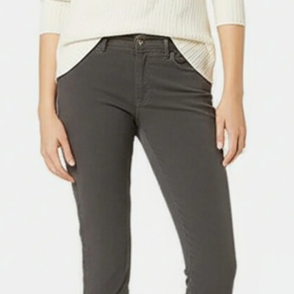 Lucky Brand Brooke Skinny Corduroy Pants Grey Back to School Fall Fashion EUC